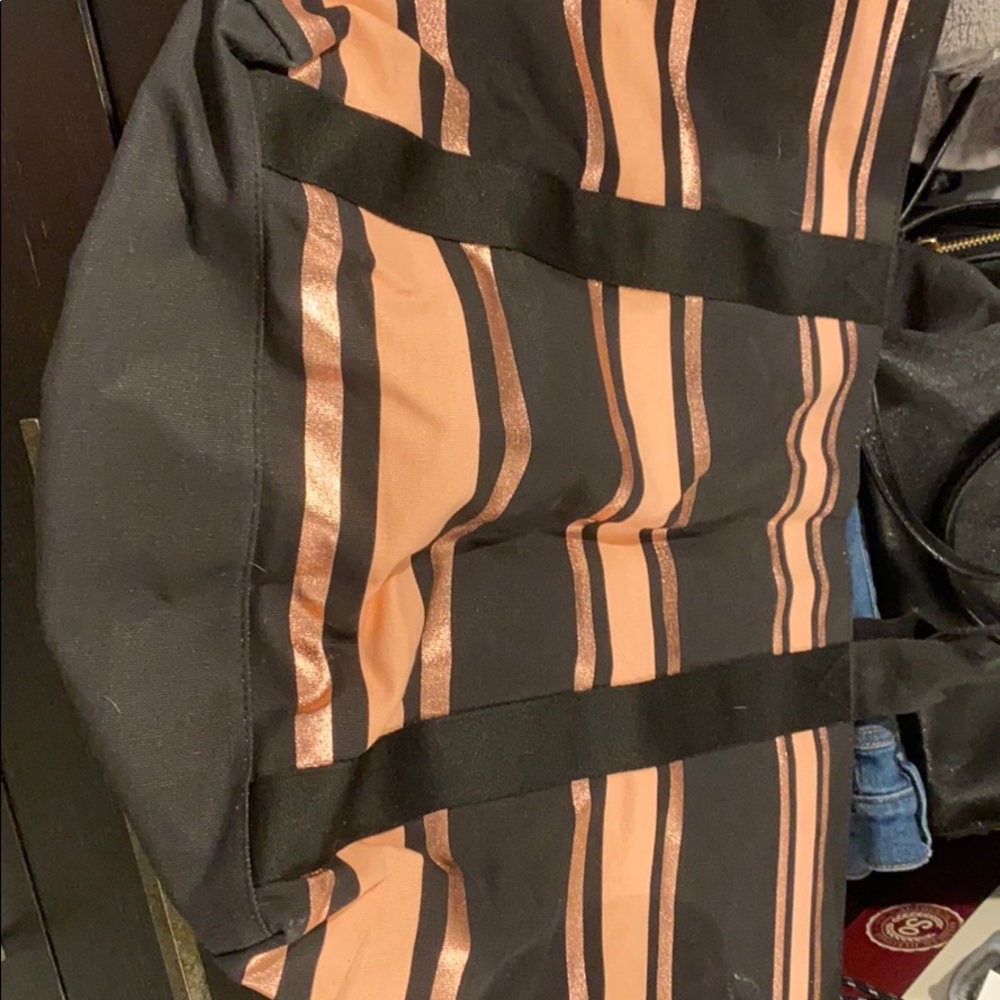 Victoria’s Secret tote